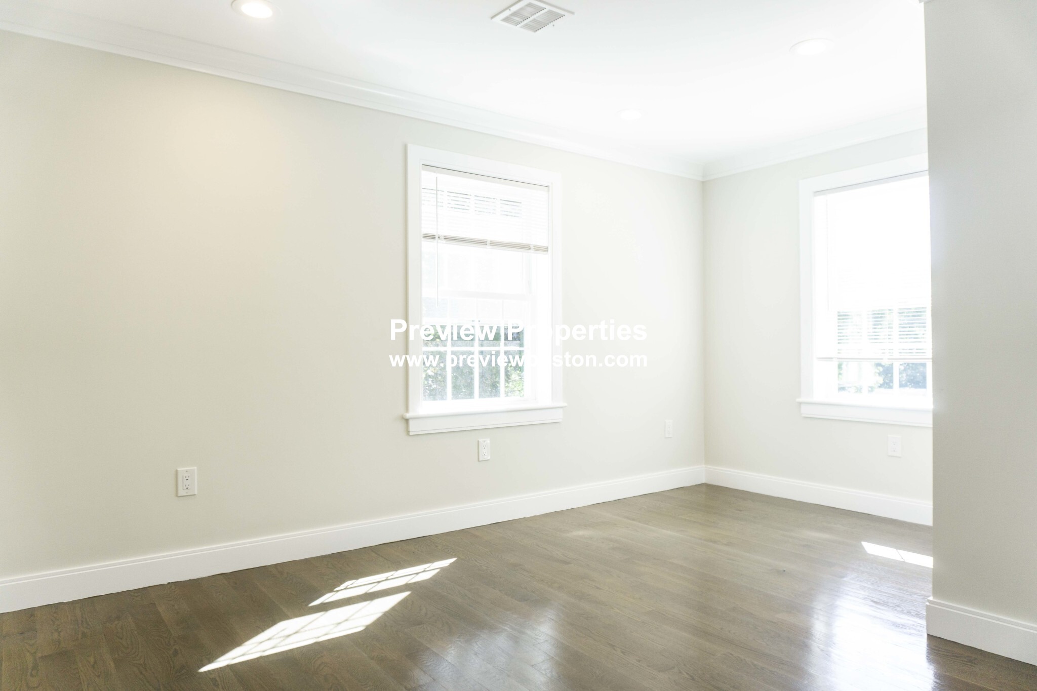 7 Dana Rd, West Roxbury