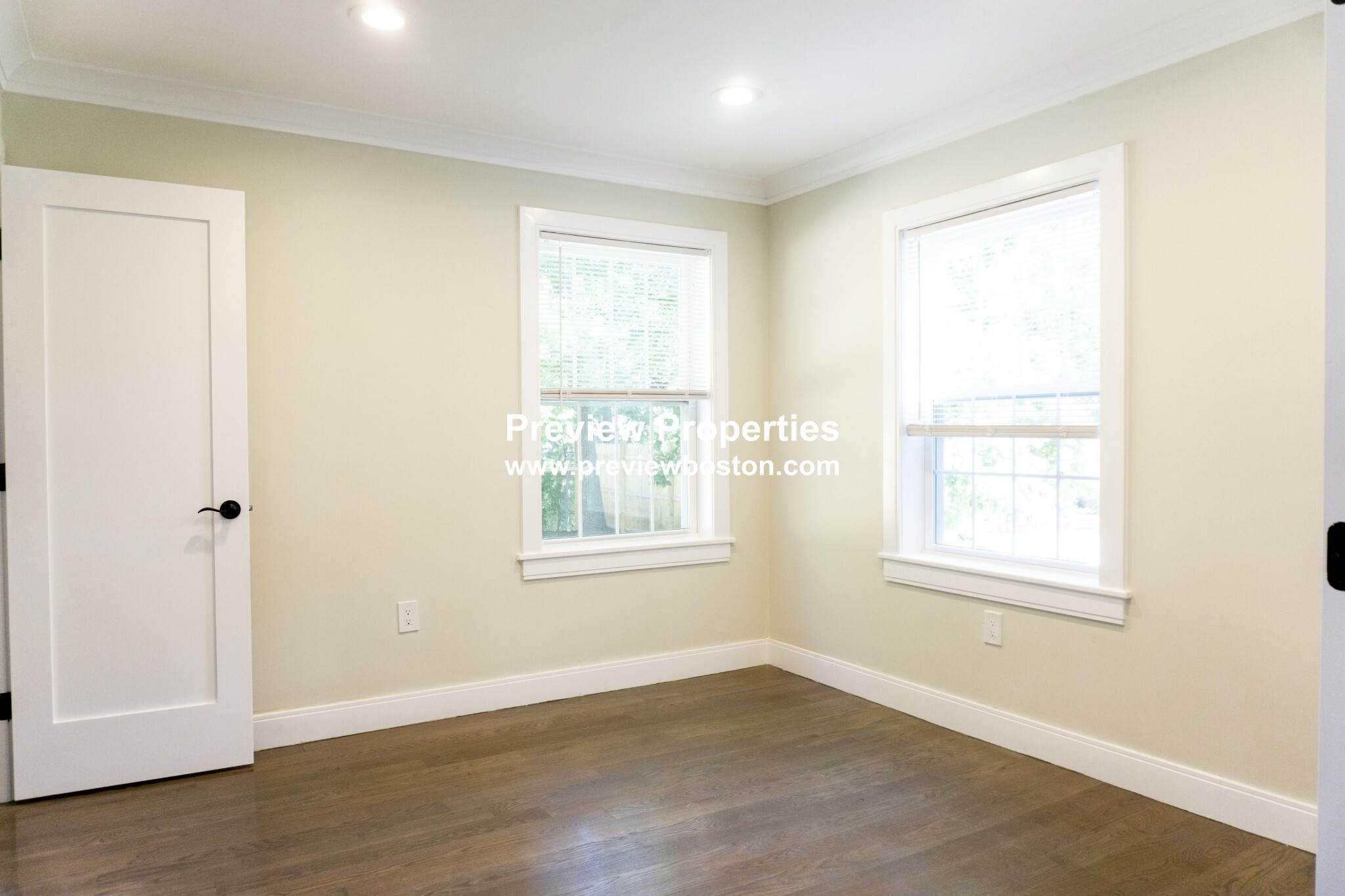 7 Dana Rd, West Roxbury