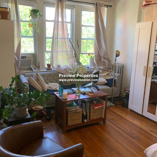 25 Walbridge St, Allston