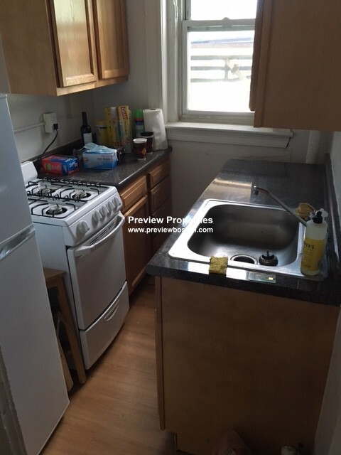 1179 Boylston St, Fenway