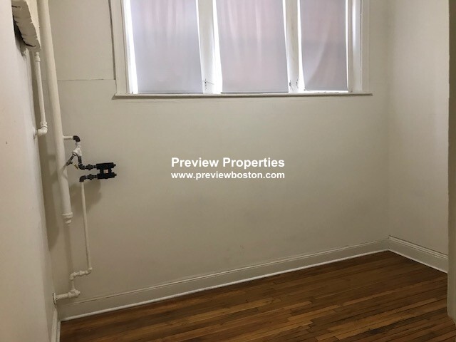 25 Walbridge St, Allston