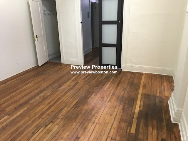 25 Walbridge St, Allston