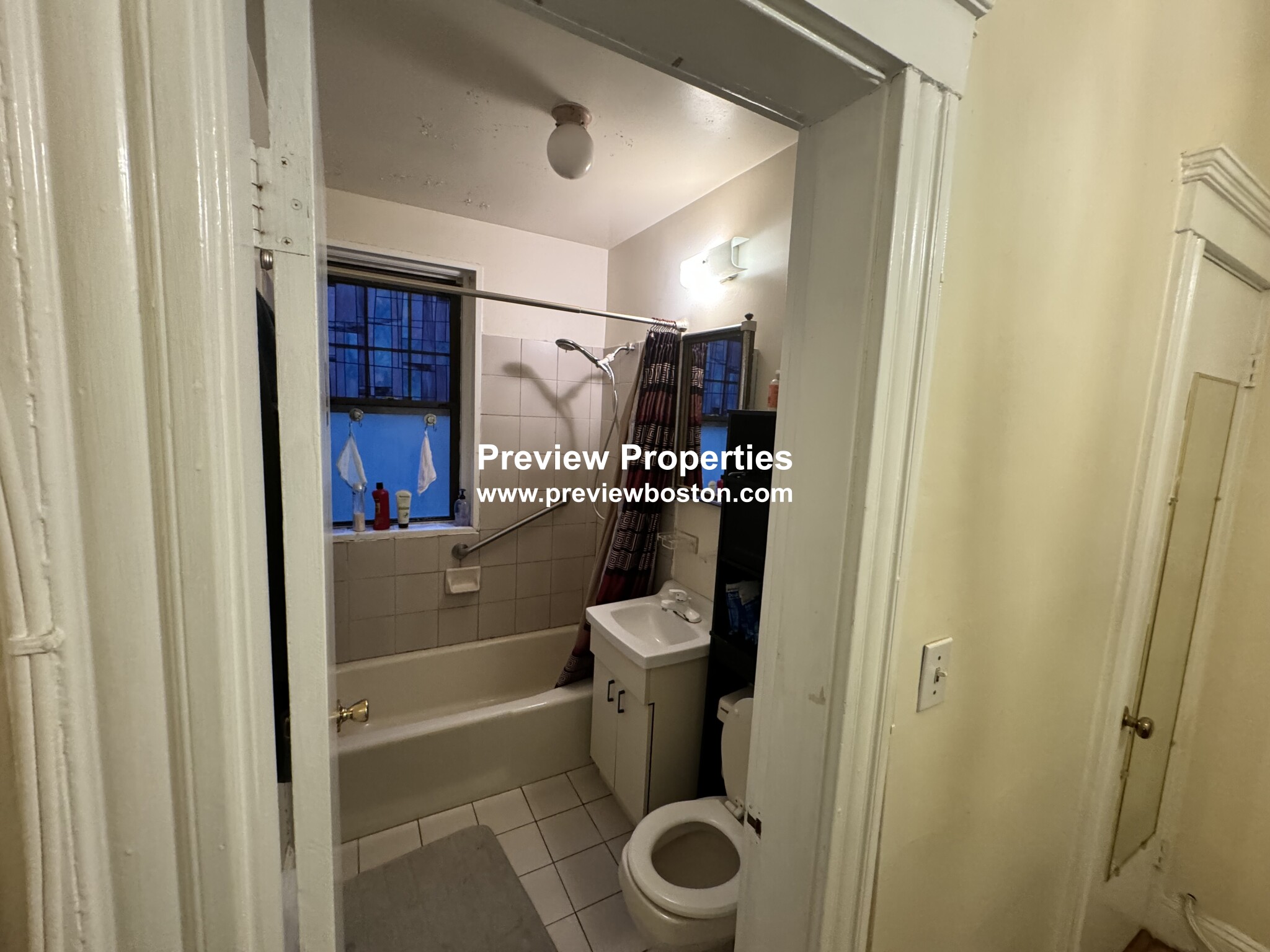 370 Chestnut Hill Ave, Brighton