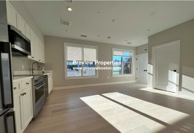 197 Green St, Jamaica Plain