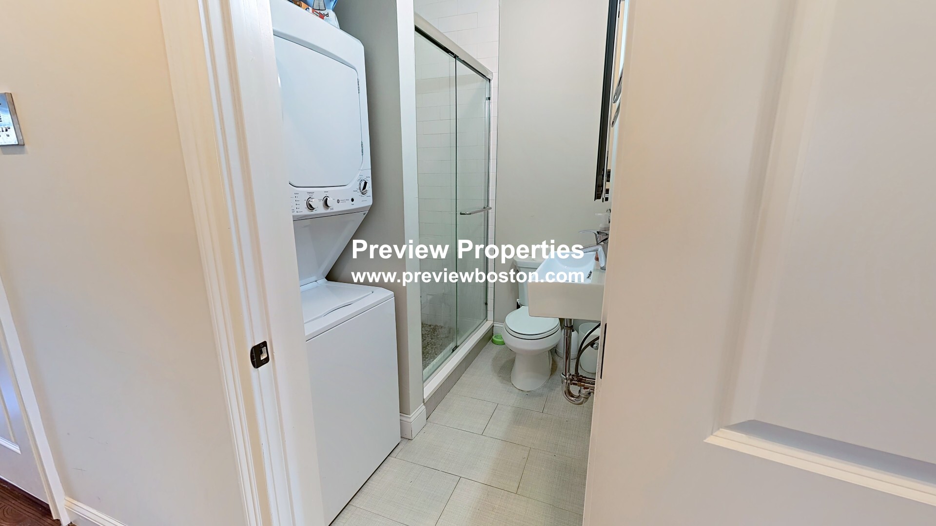 101 Chelsea St, East Boston