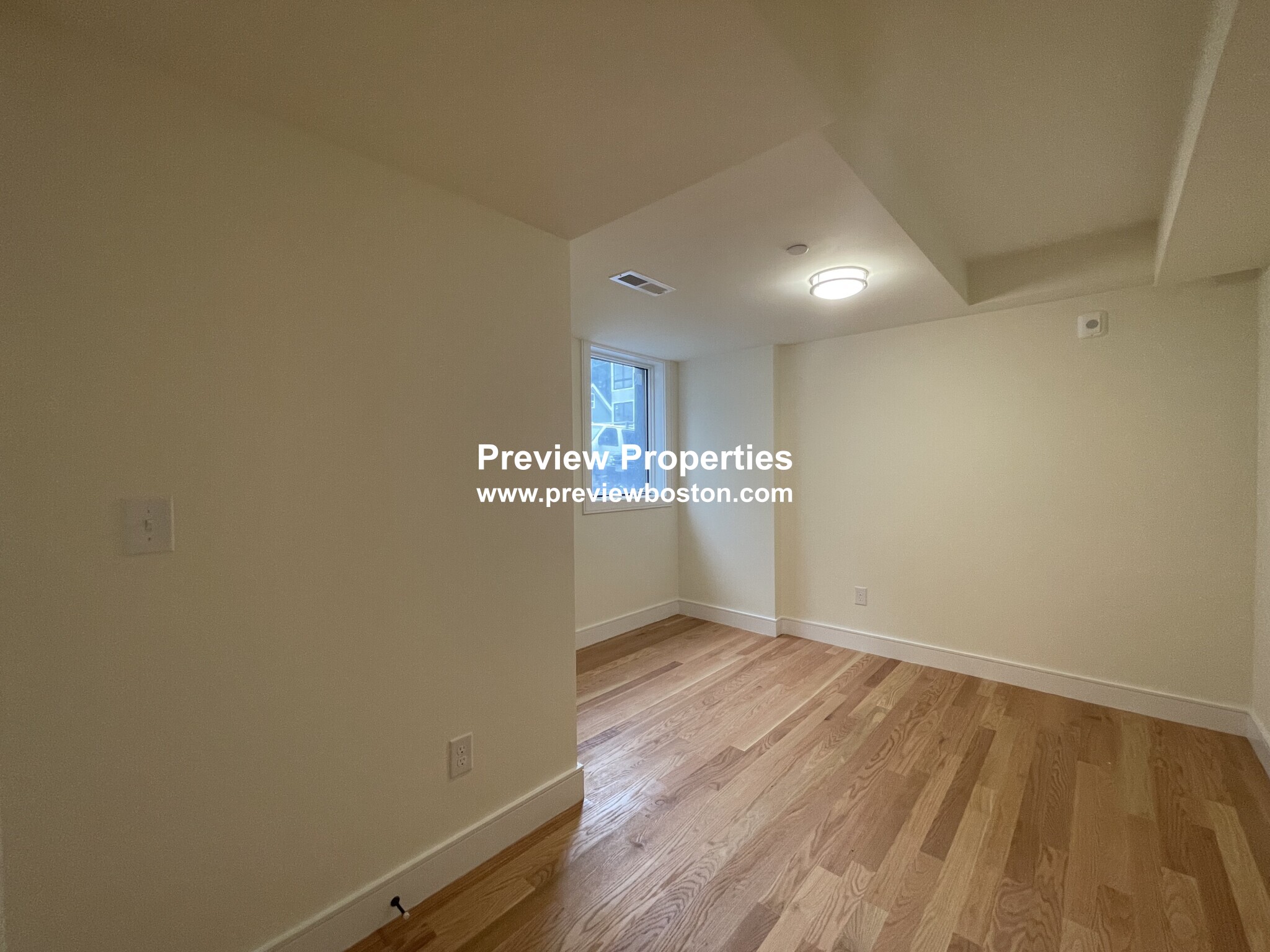 65 Cameron St, Boylston Street