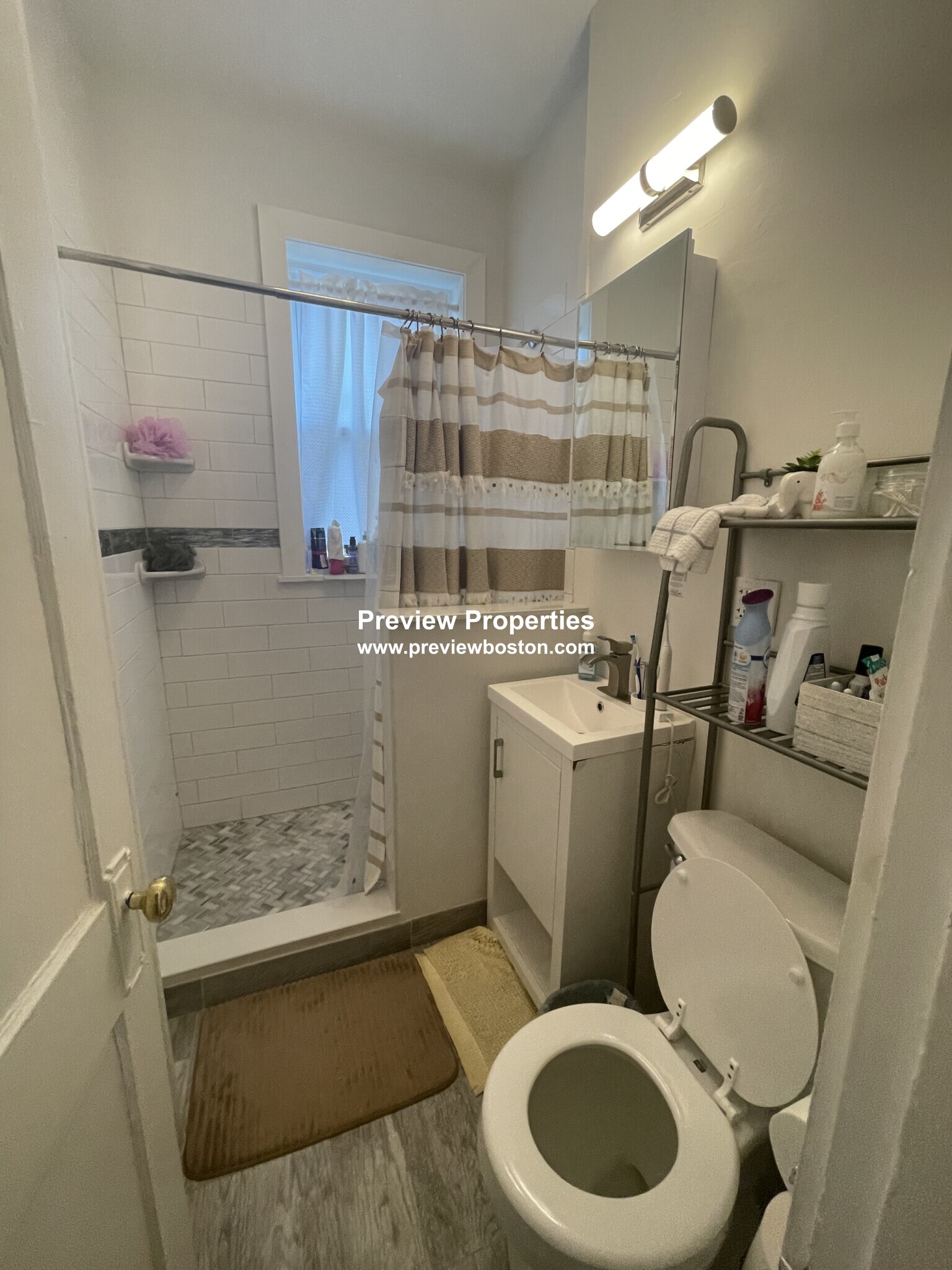 321-325 Summit Ave, Brighton