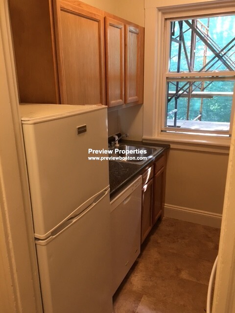 1163 Boylston St, Fenway