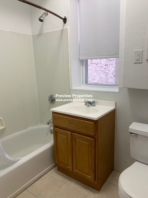 11 Mount Hood Rd, Brighton