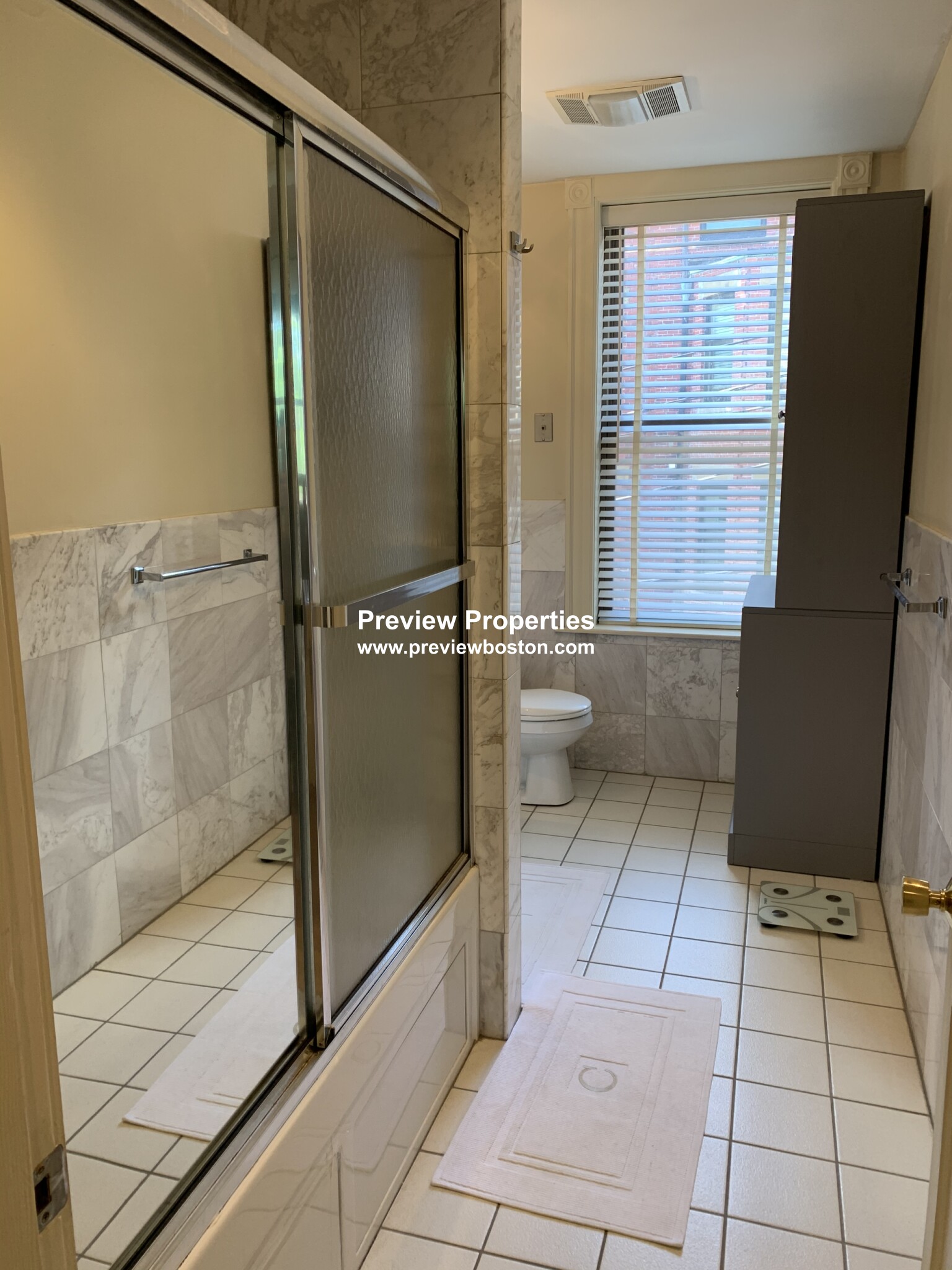 12 Dean Rd, Brookline