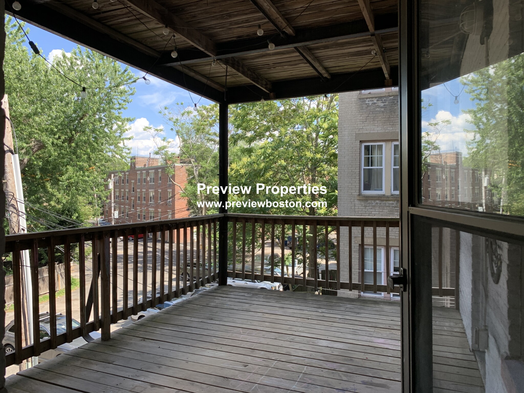 12 Dean Rd, Brookline