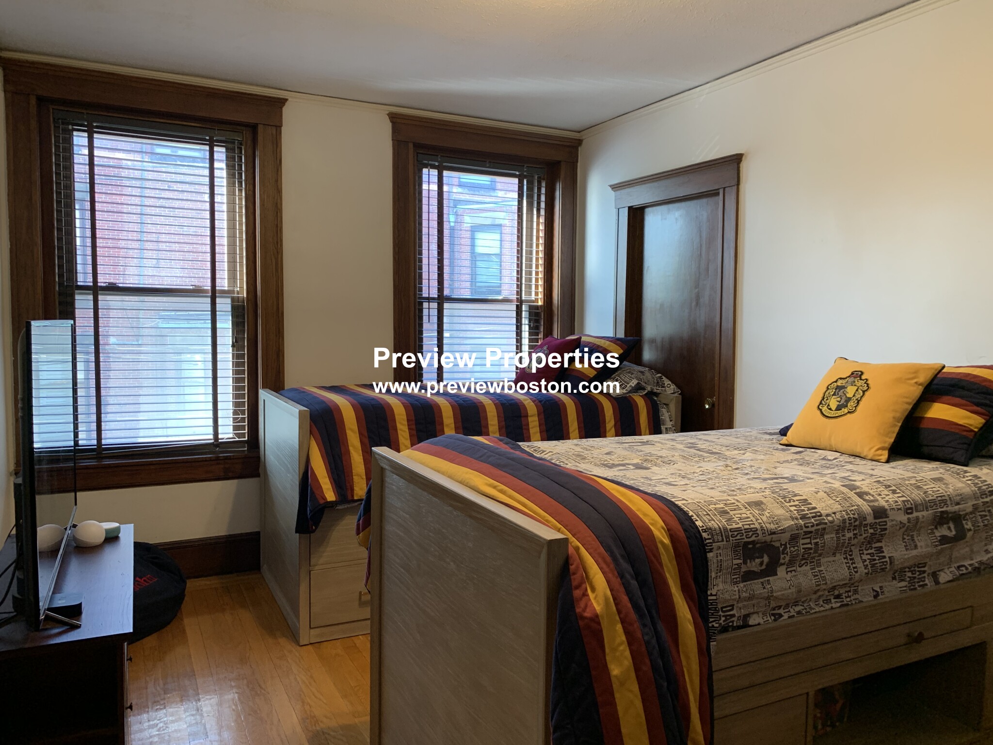 12 Dean Rd, Brookline