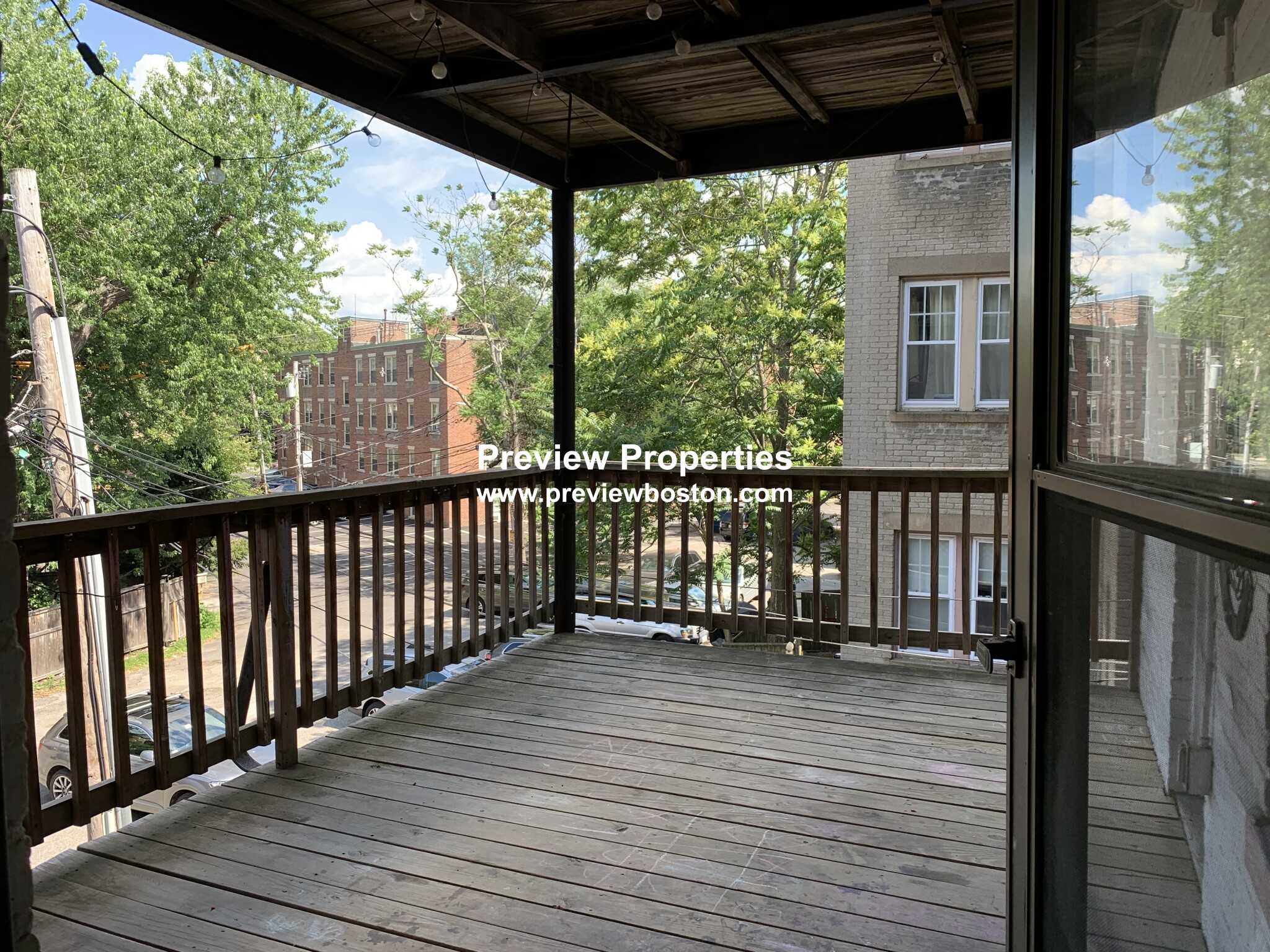 12 Dean Rd, Brookline