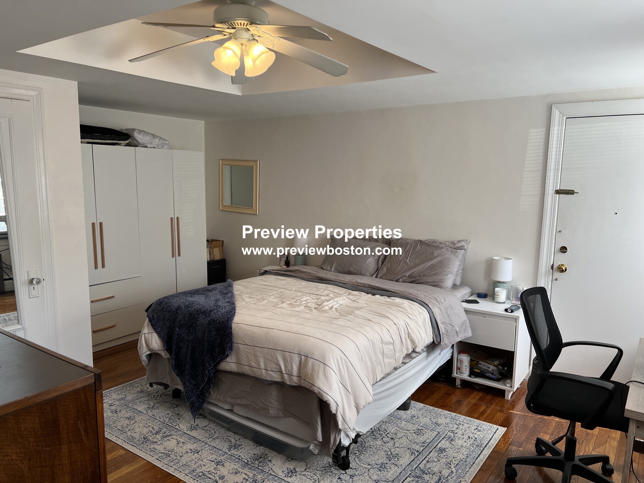 8 Kinross Rd, Brighton