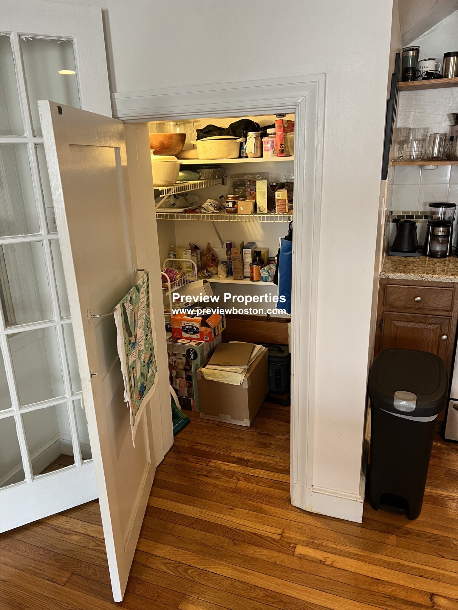 8 Kinross Rd, Brighton