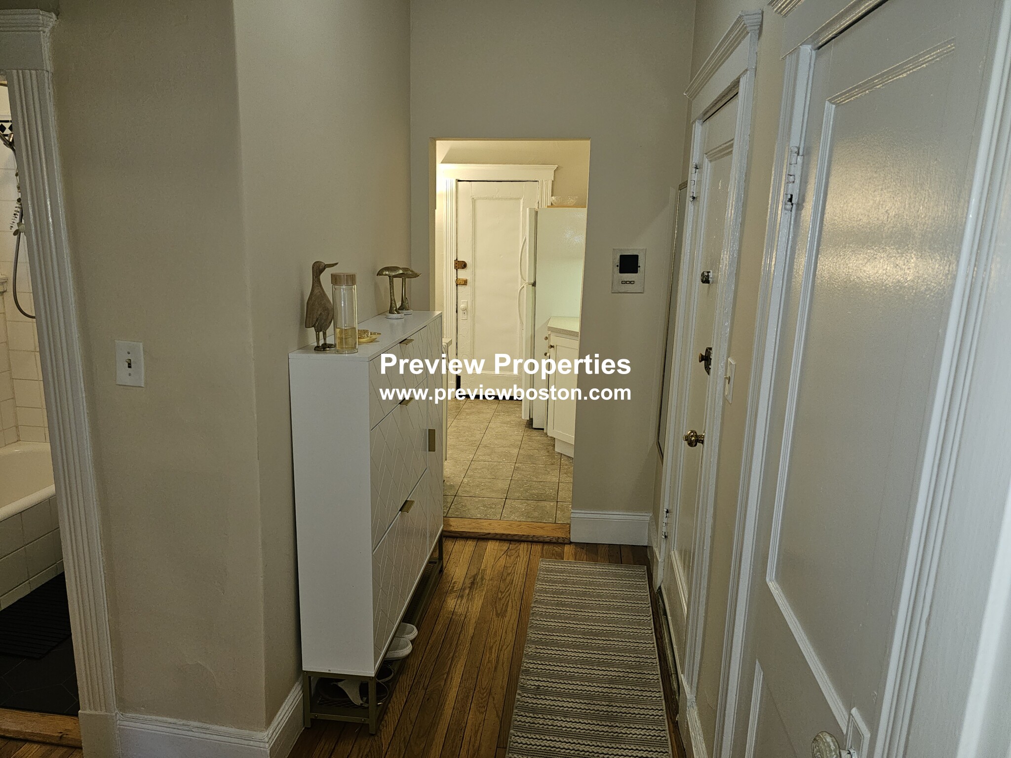 29 Mount Hood Rd, Brighton