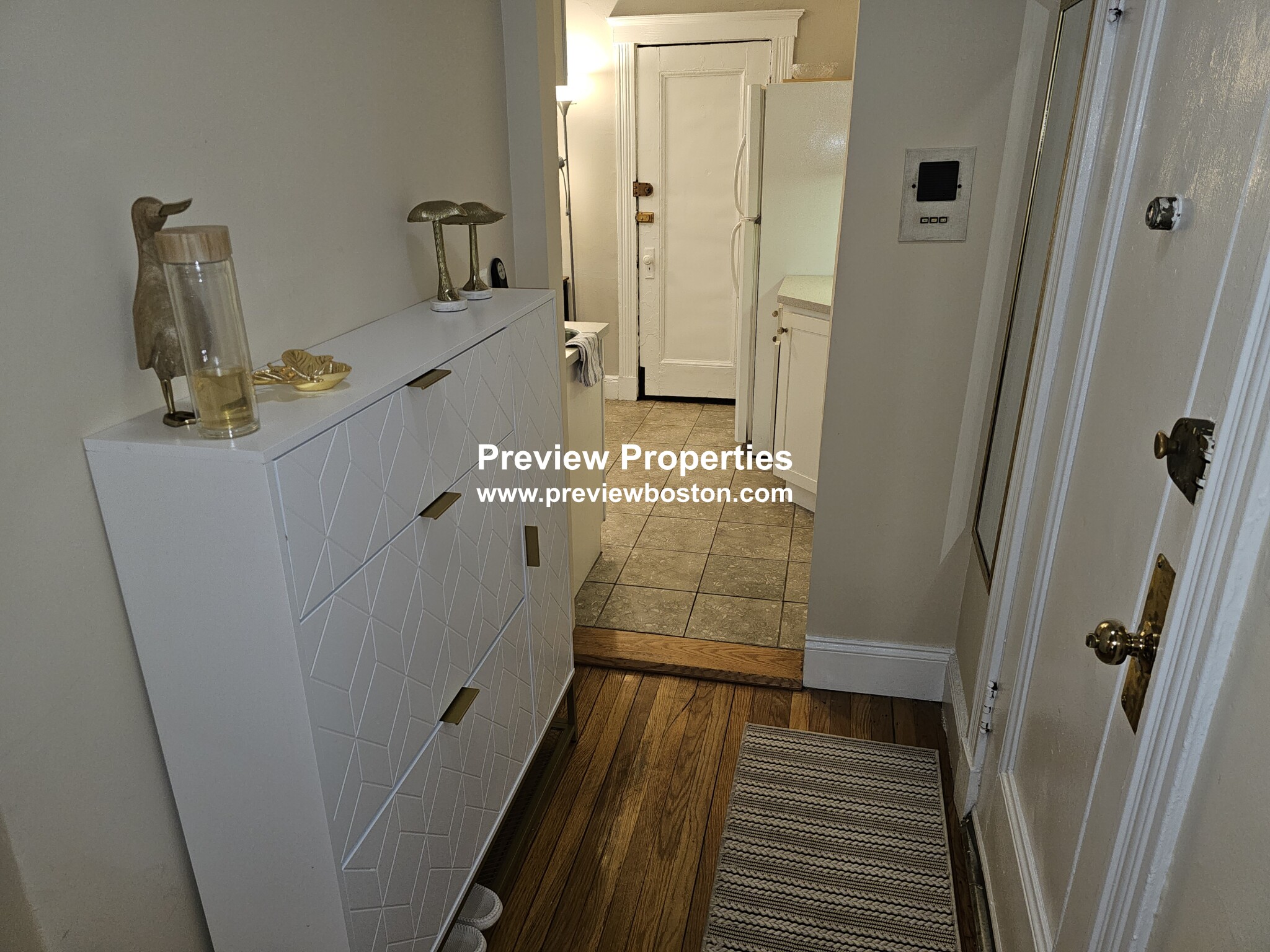 29 Mount Hood Rd, Brighton