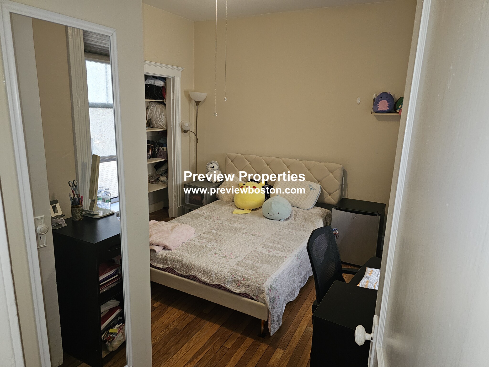 29 Mount Hood Rd, Brighton