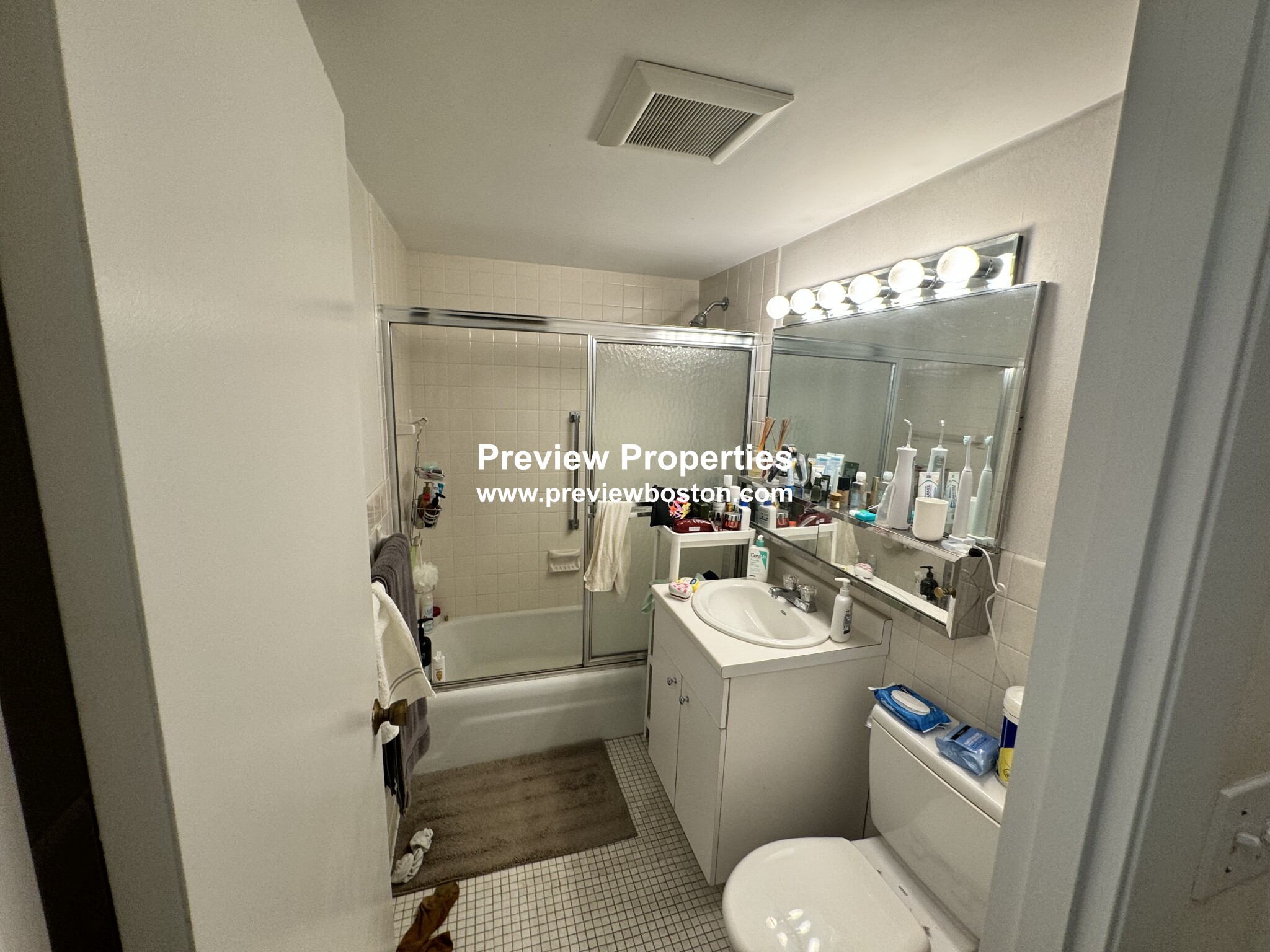 40 Williams, Coolidge Corner