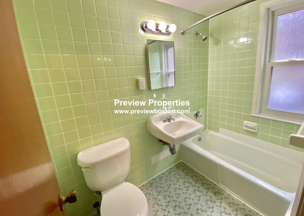 50 South Huntington Ave, Mission Hill