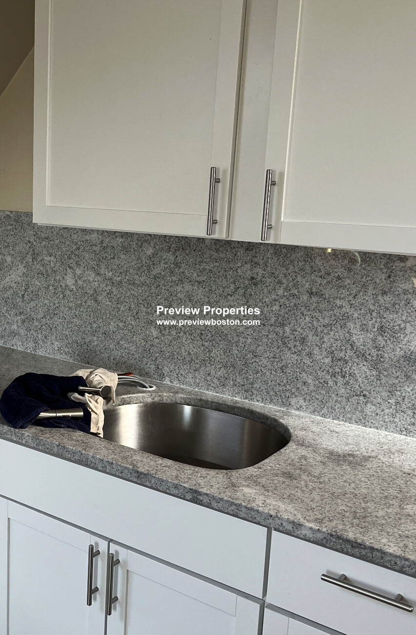 58-60 Waverly St, Brighton