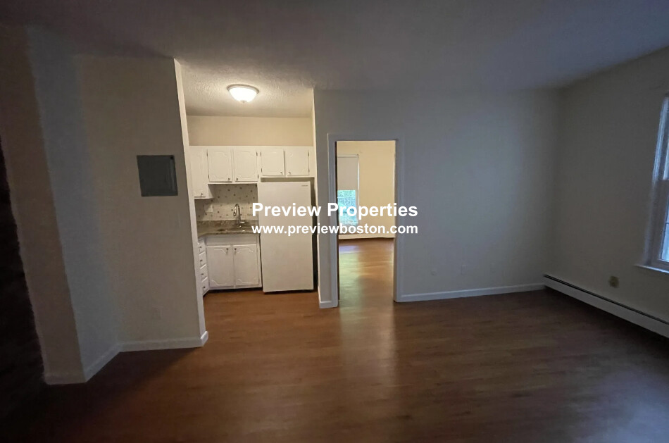 66 South Huntington Ave, Jamaica Plain