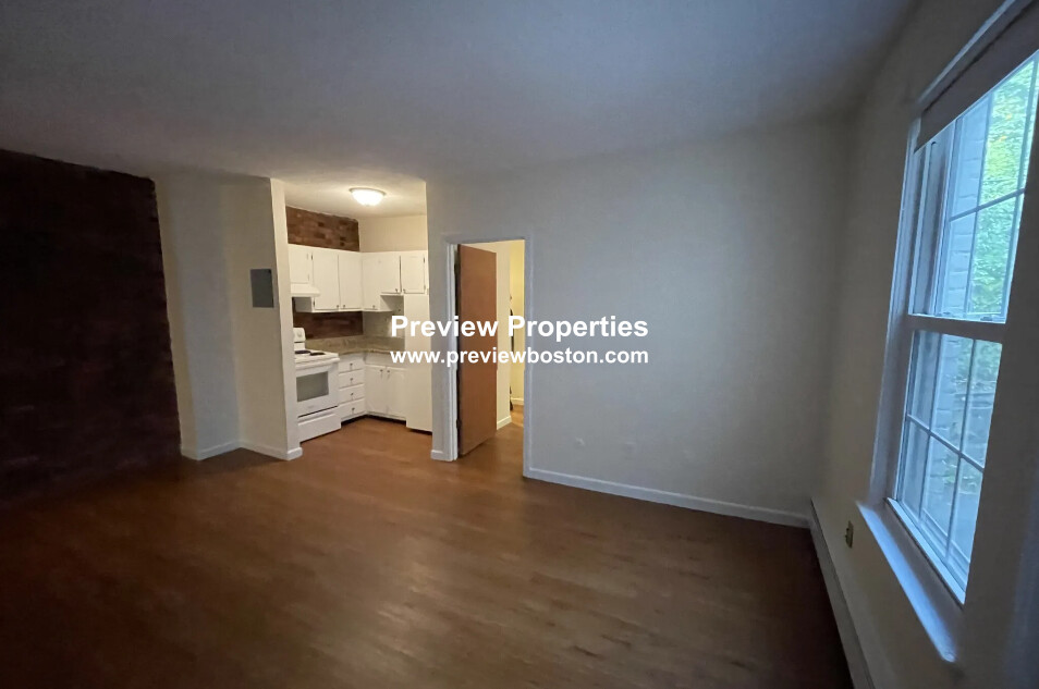 66 South Huntington Ave, Jamaica Plain