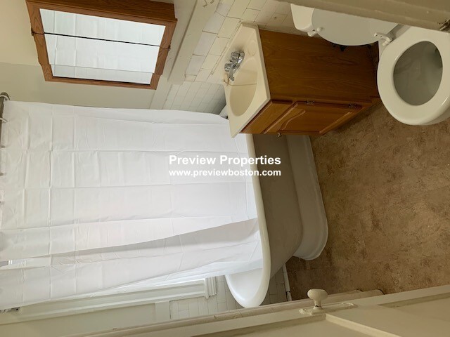 1179 Boylston St, Fenway