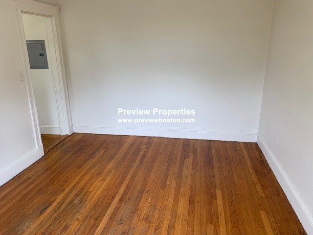 1179 Boylston St, Fenway