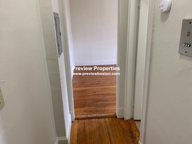 1179 Boylston St, Fenway