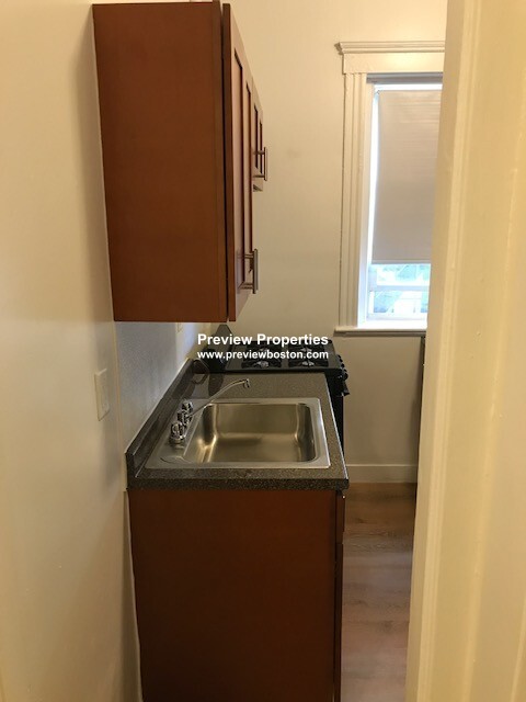 1191 Boylston St, Fenway