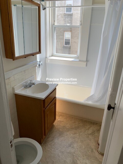 1191 Boylston St, Fenway