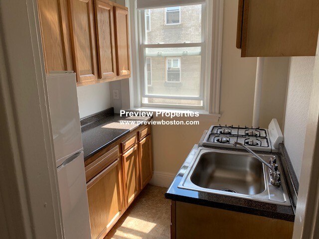 1191 Boylston St, Fenway