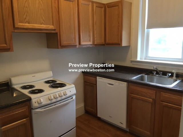 1334 Commonwealth Ave, Allston