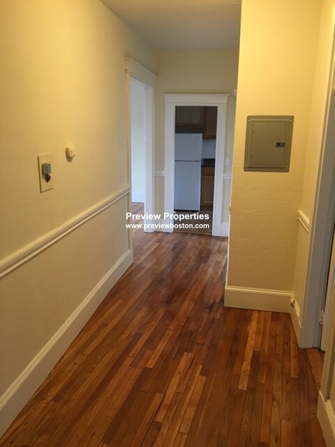 1334 Commonwealth Ave, Allston