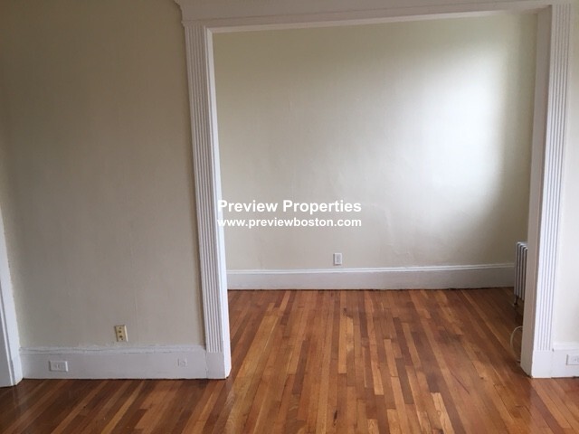 1334 Commonwealth Ave, Allston