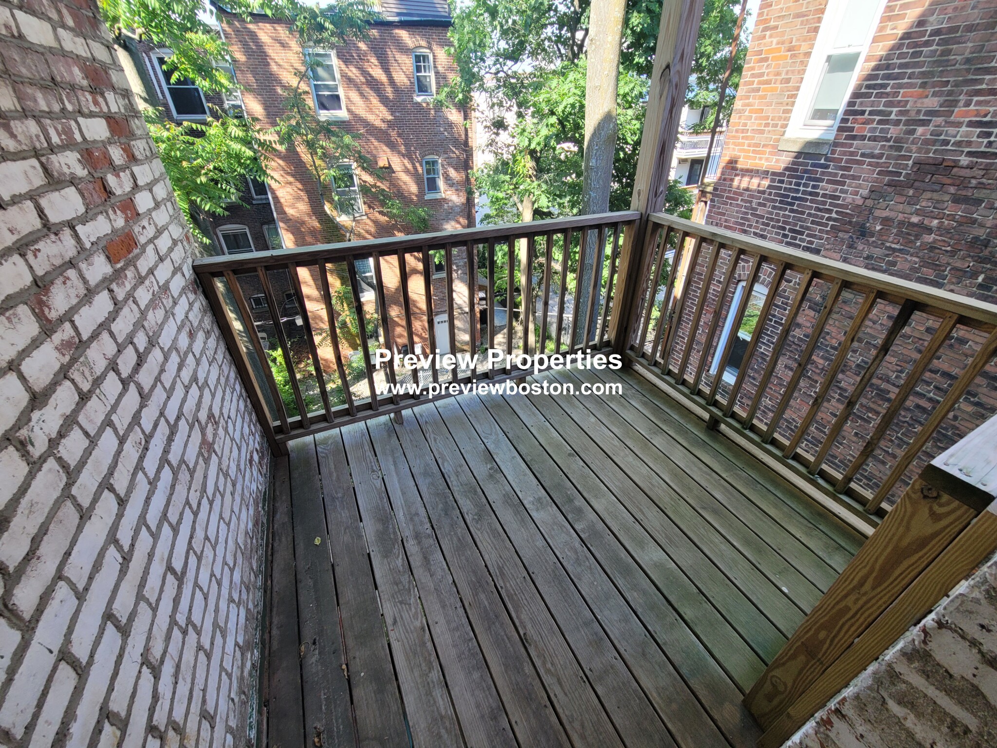 1377A Commonwealth Ave, Allston