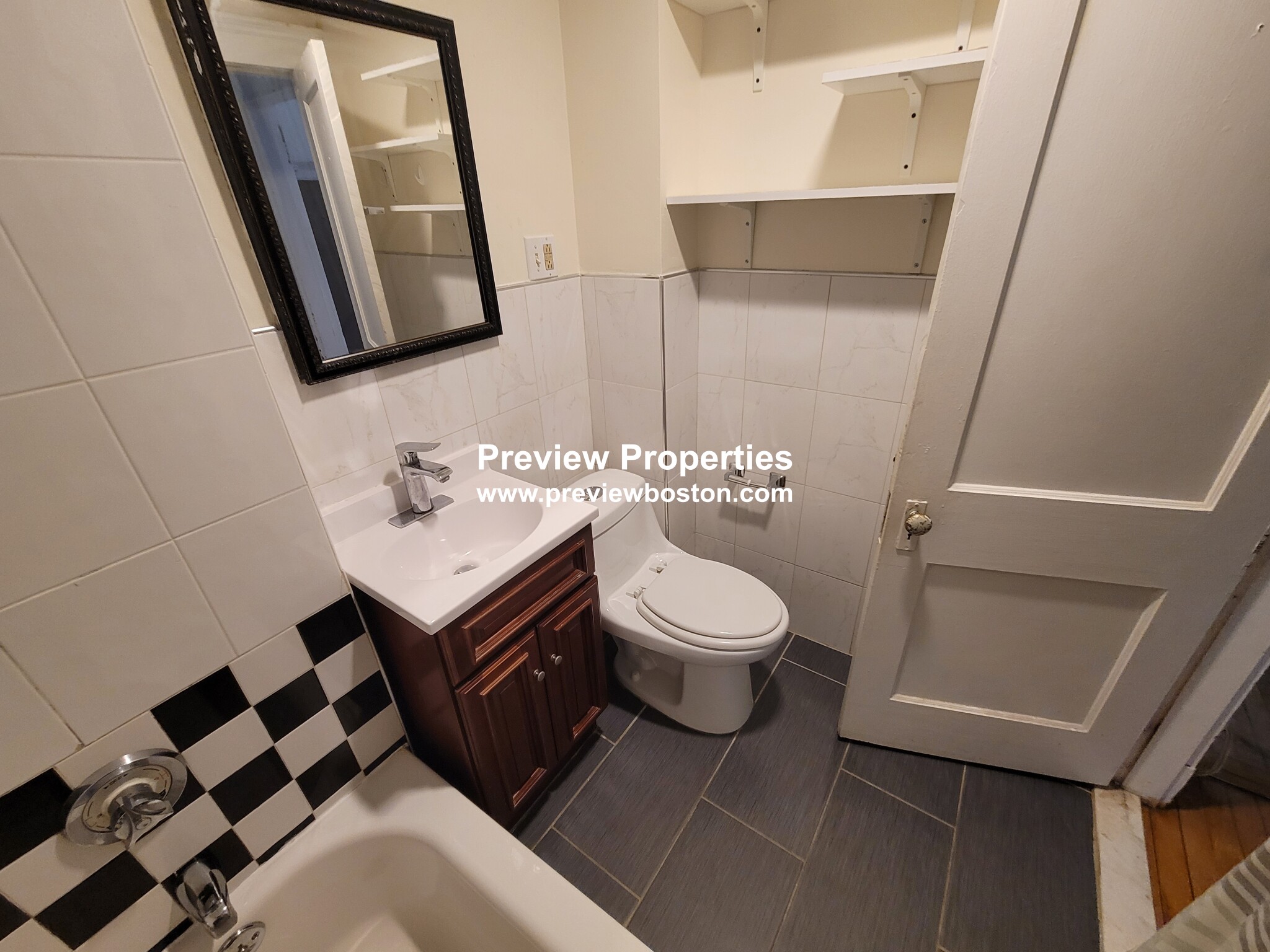 1377A Commonwealth Ave, Allston