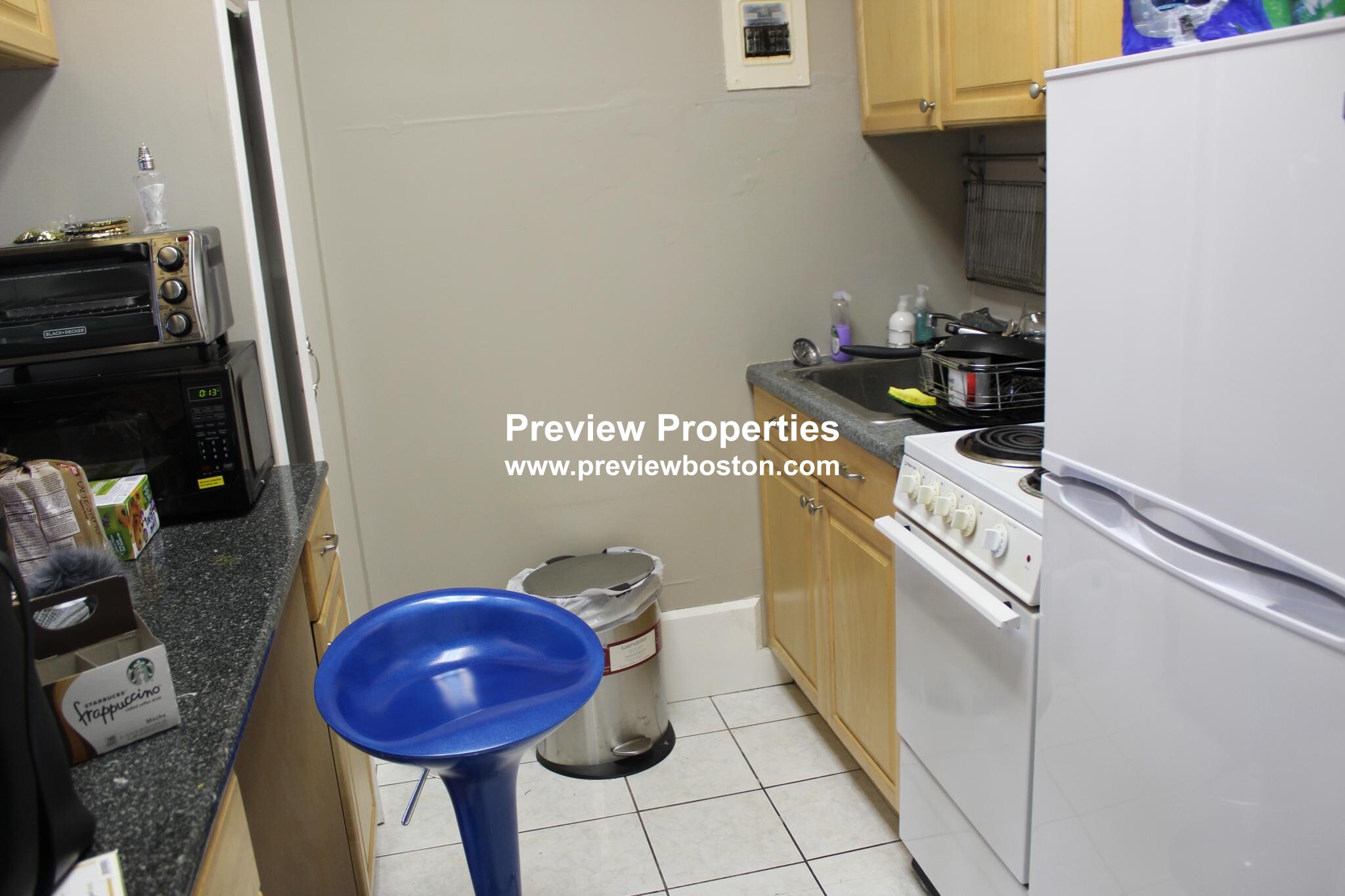 879 Beacon St, Fenway