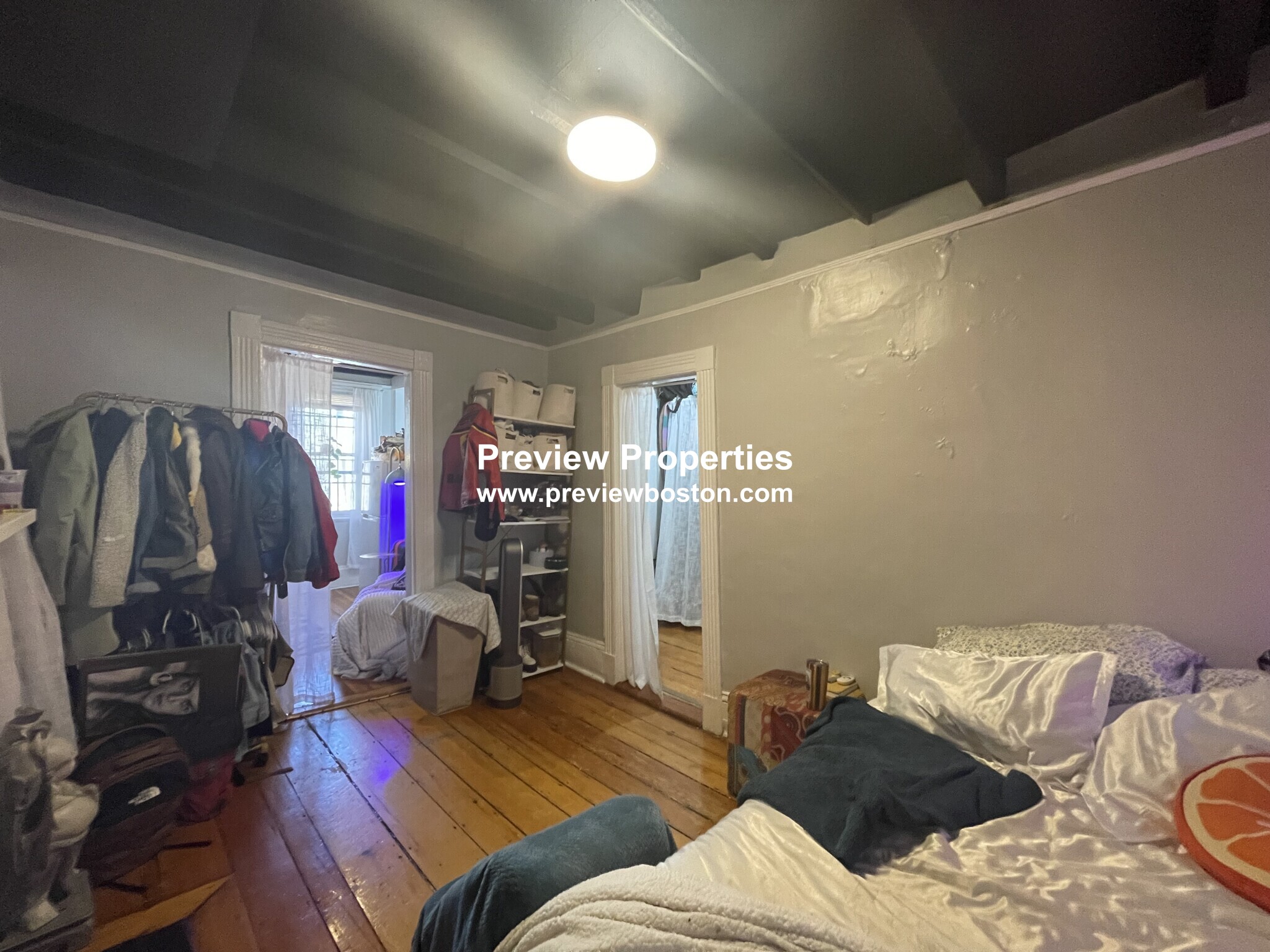 4 Champney Pl, Beacon Hill