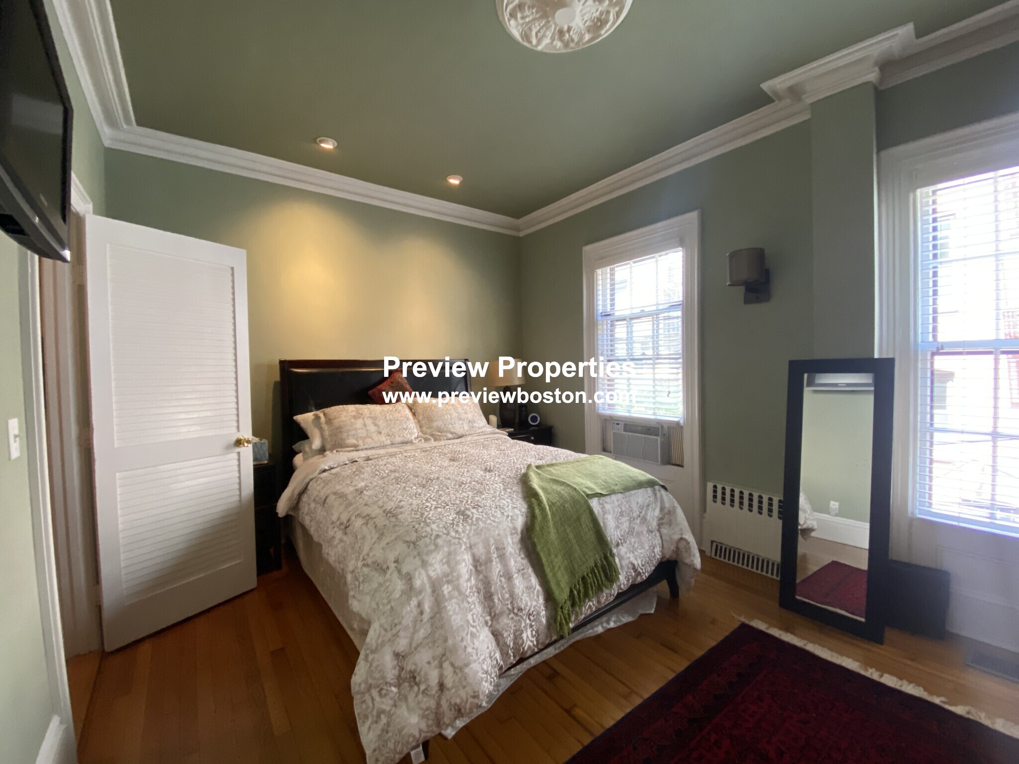 33 Gray St, South End