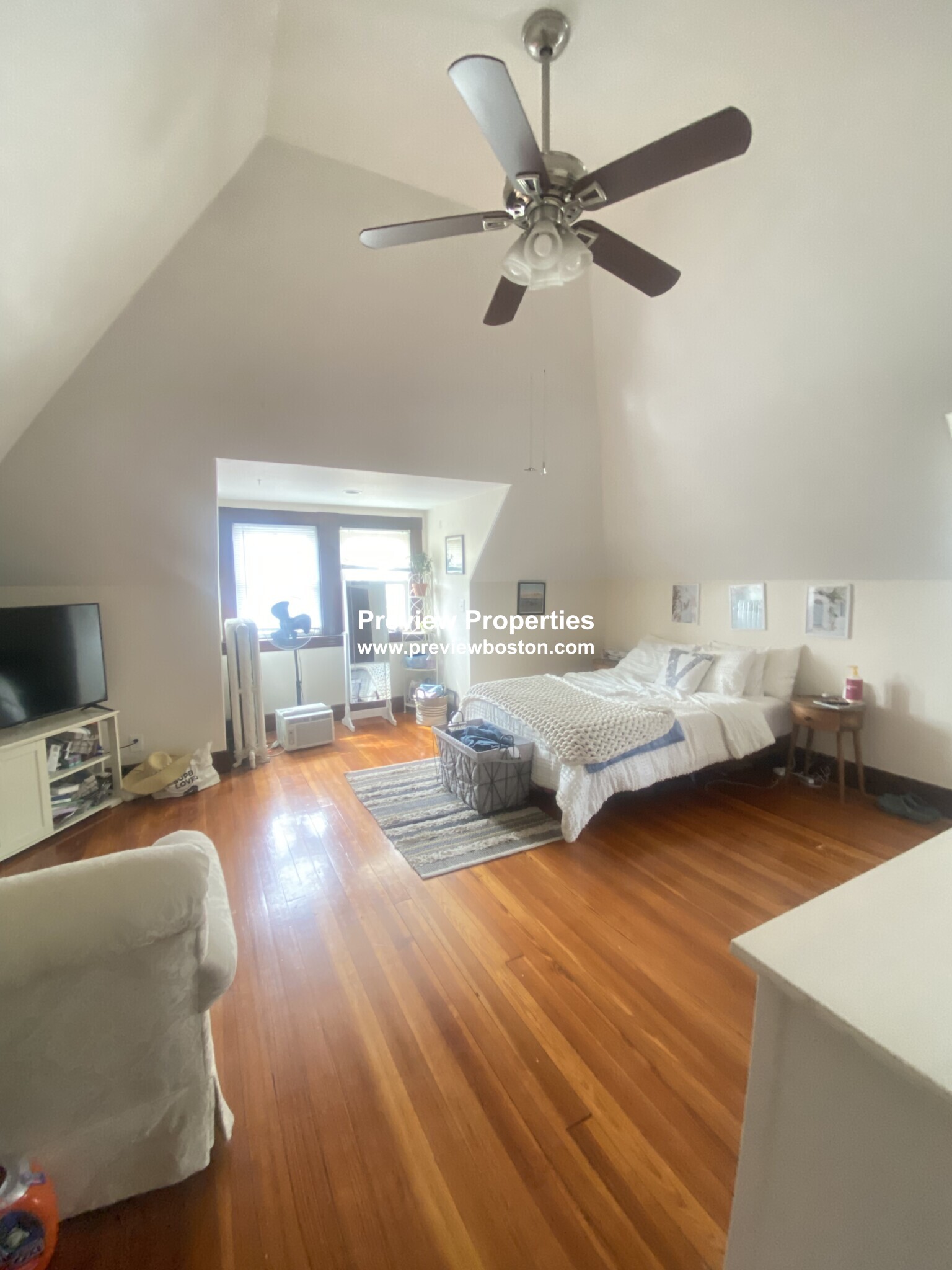 11 Henshaw, Brighton