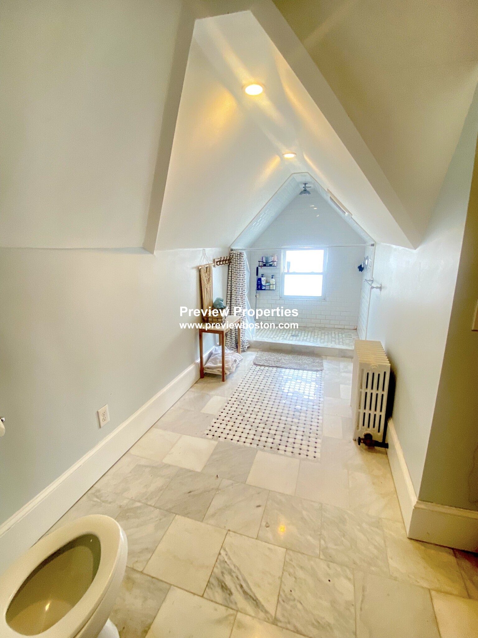 11 Henshaw, Brighton