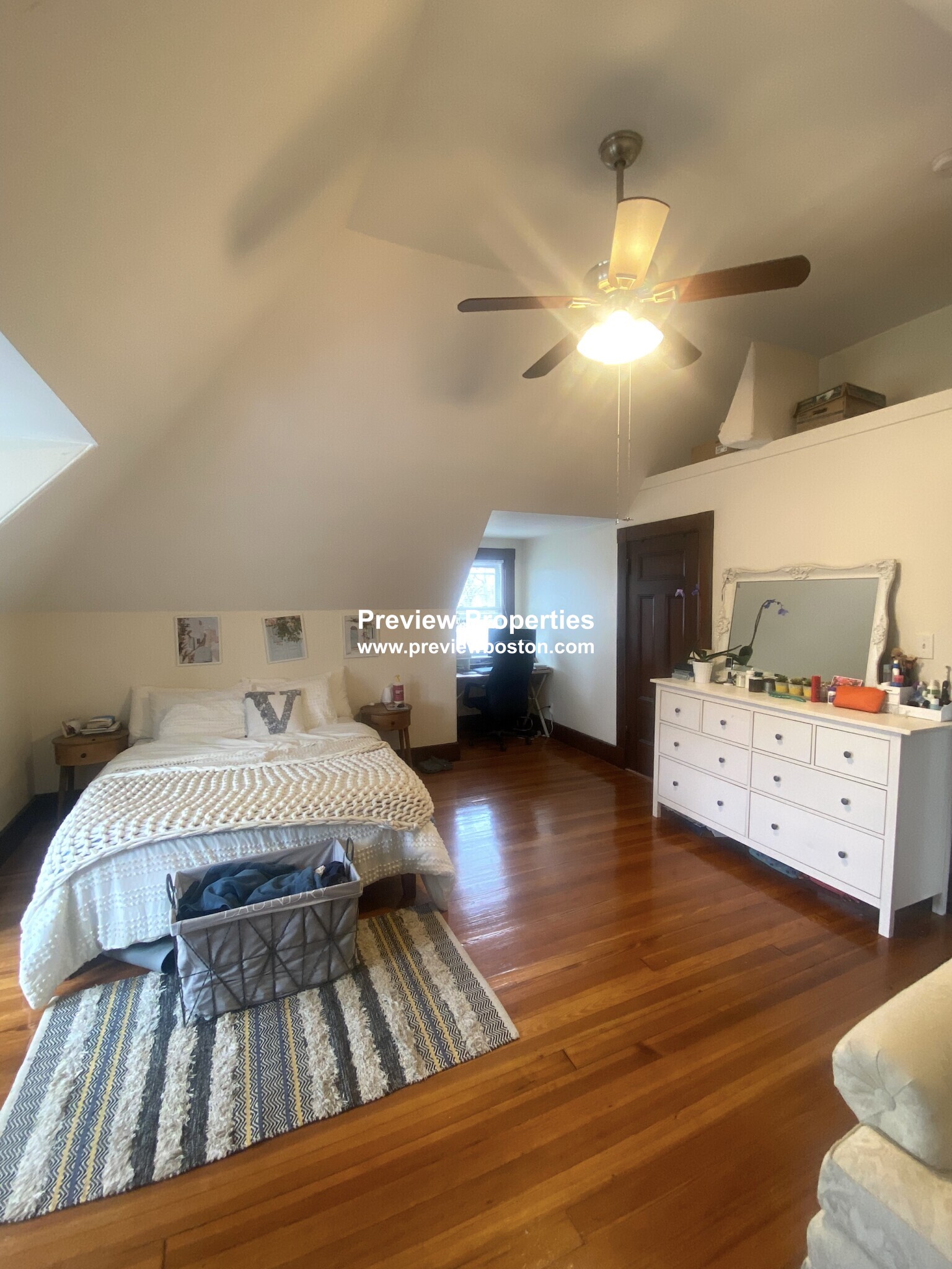 11 Henshaw, Brighton