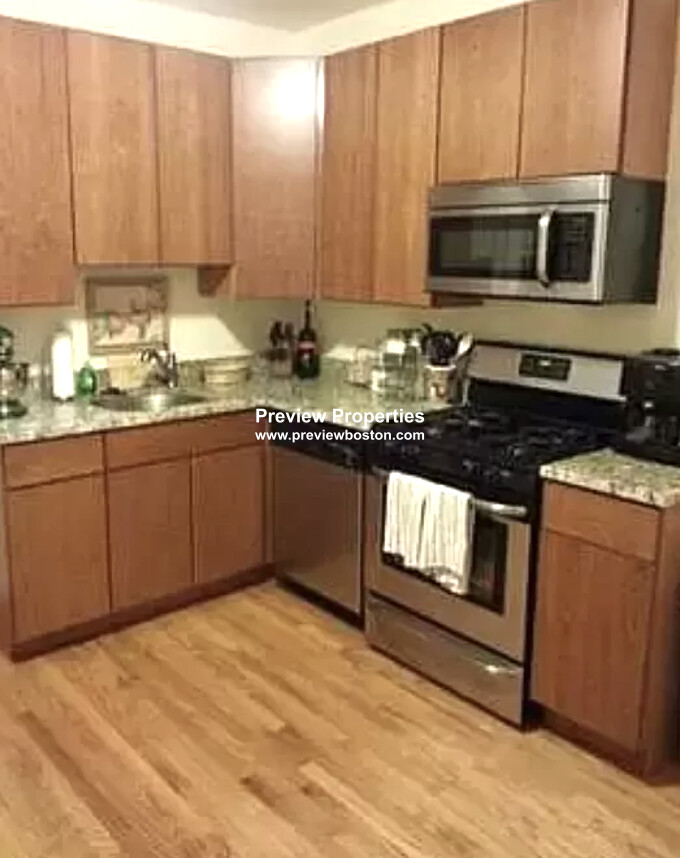 17 Maryland St, Dorchester