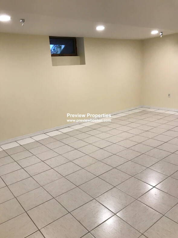 31 Channing St, Newton Corner