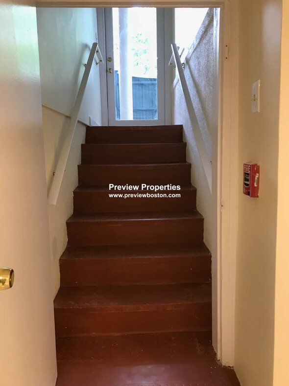 31 Channing St, Newton Corner