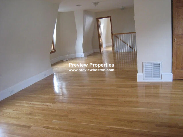 49 Pearl St, Newton Corner