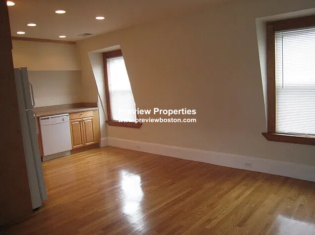 49 Pearl St, Newton Corner