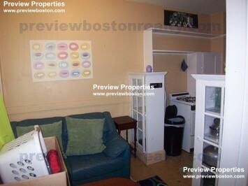 1641 Commonwealth Ave, Brighton